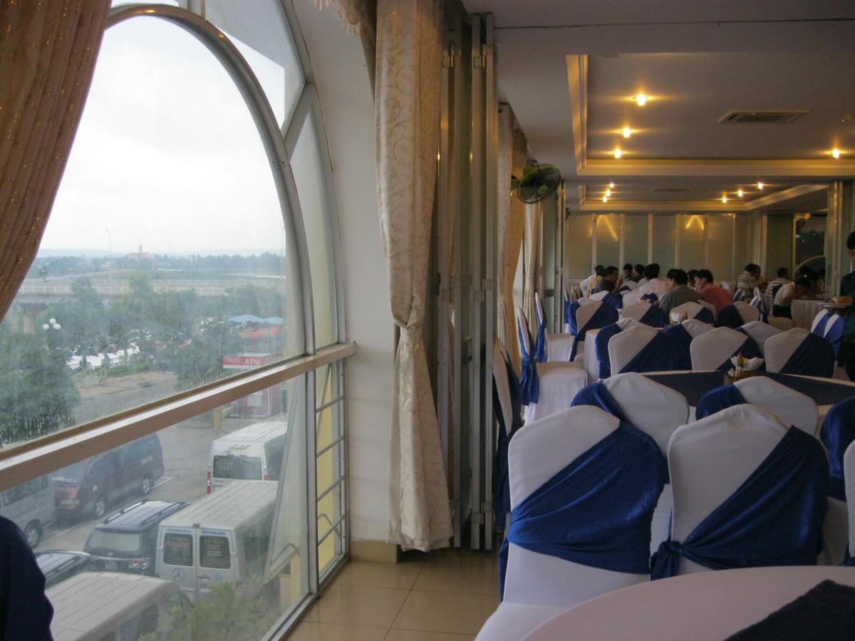 Indochine Hotel Tỉnh Kontum Kültér fotó