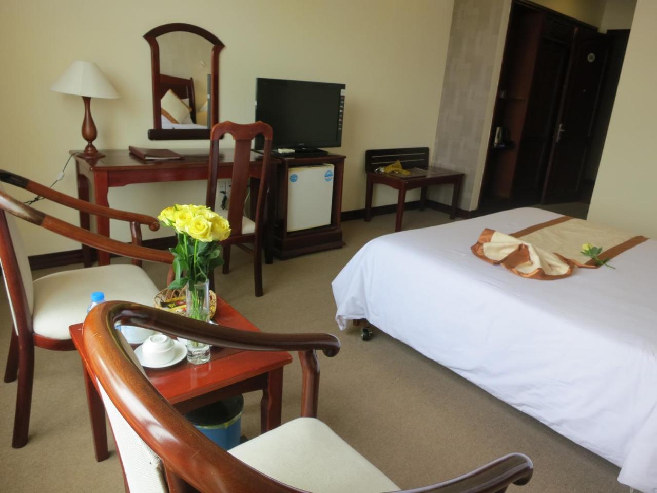 Indochine Hotel Tỉnh Kontum Kültér fotó