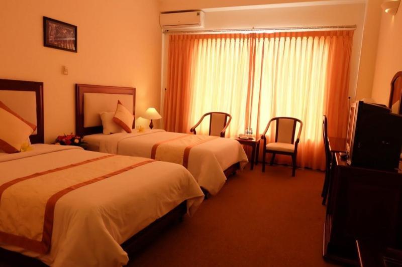 Indochine Hotel Tỉnh Kontum Kültér fotó