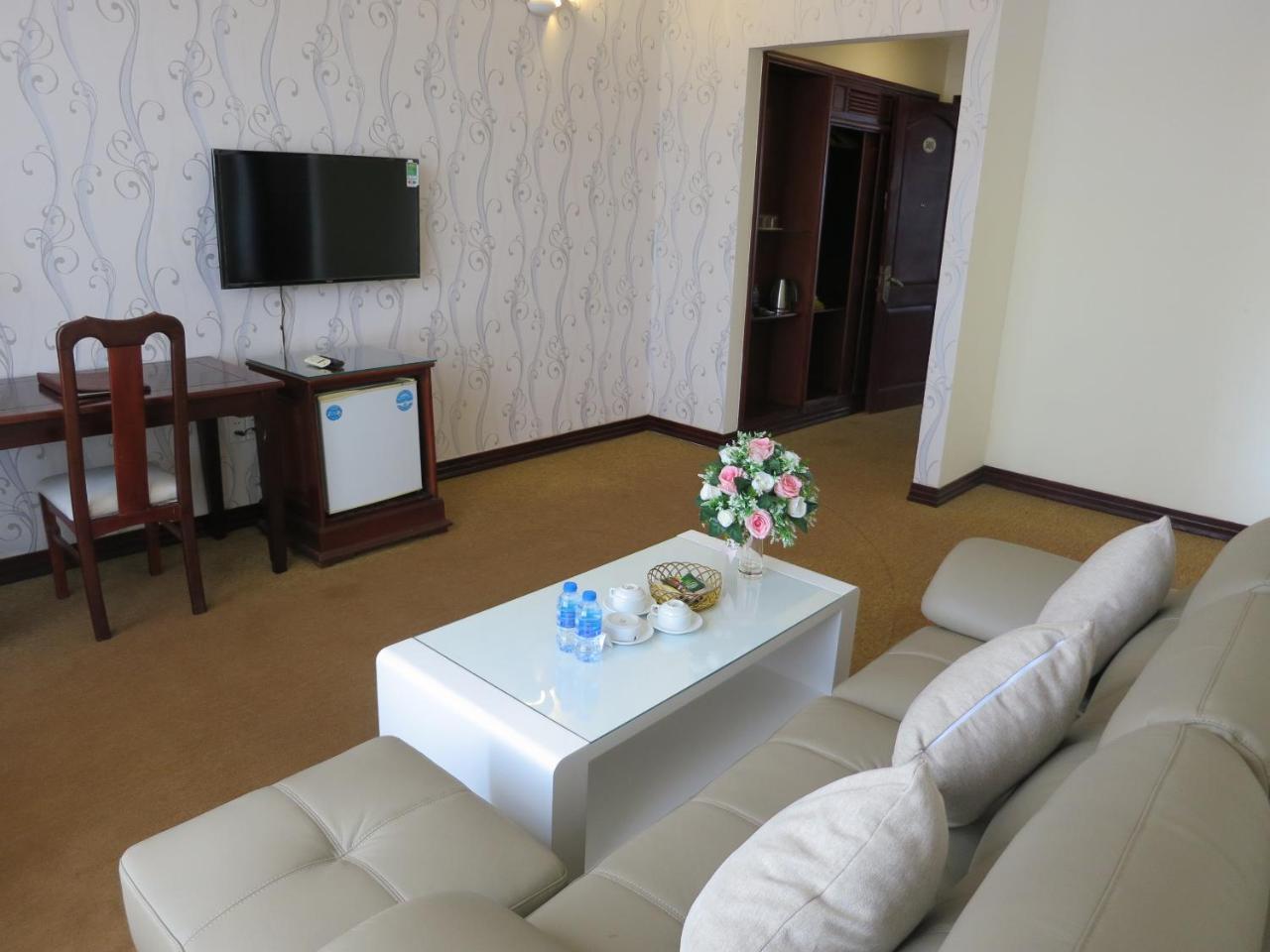 Indochine Hotel Tỉnh Kontum Kültér fotó